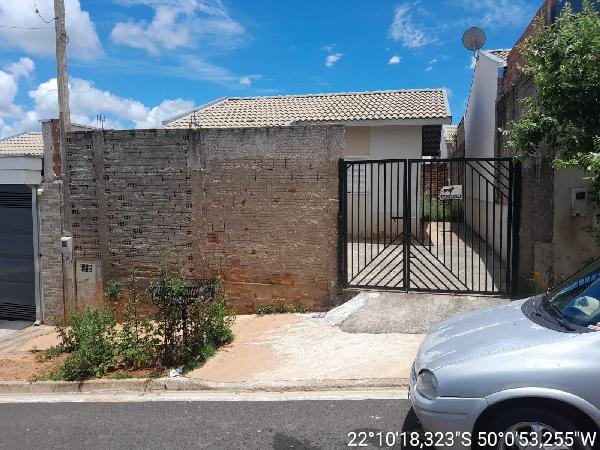 Casa - Venda, RESIDENCIAL SALVADOR BASSALOBRE (PA, MARILIA, SP